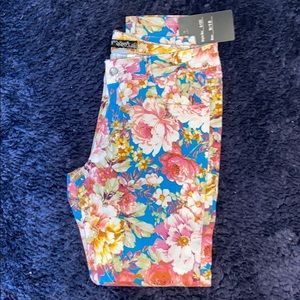Floral print pants